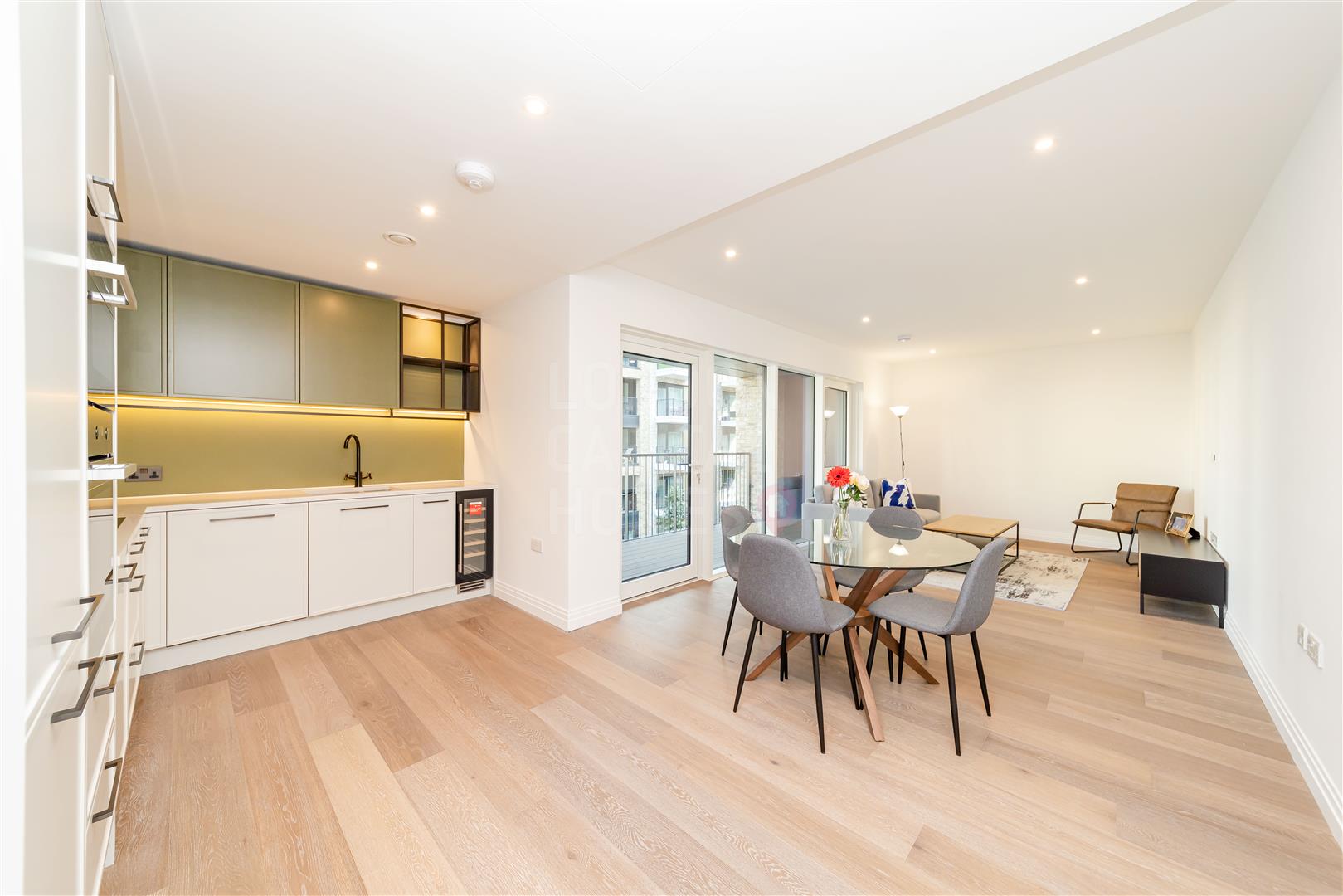 2 bed property in Westwood Building, 4 Lockgate Road, London